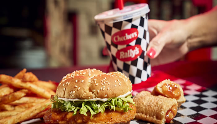 Ser empleado en Checkers & Rally’s